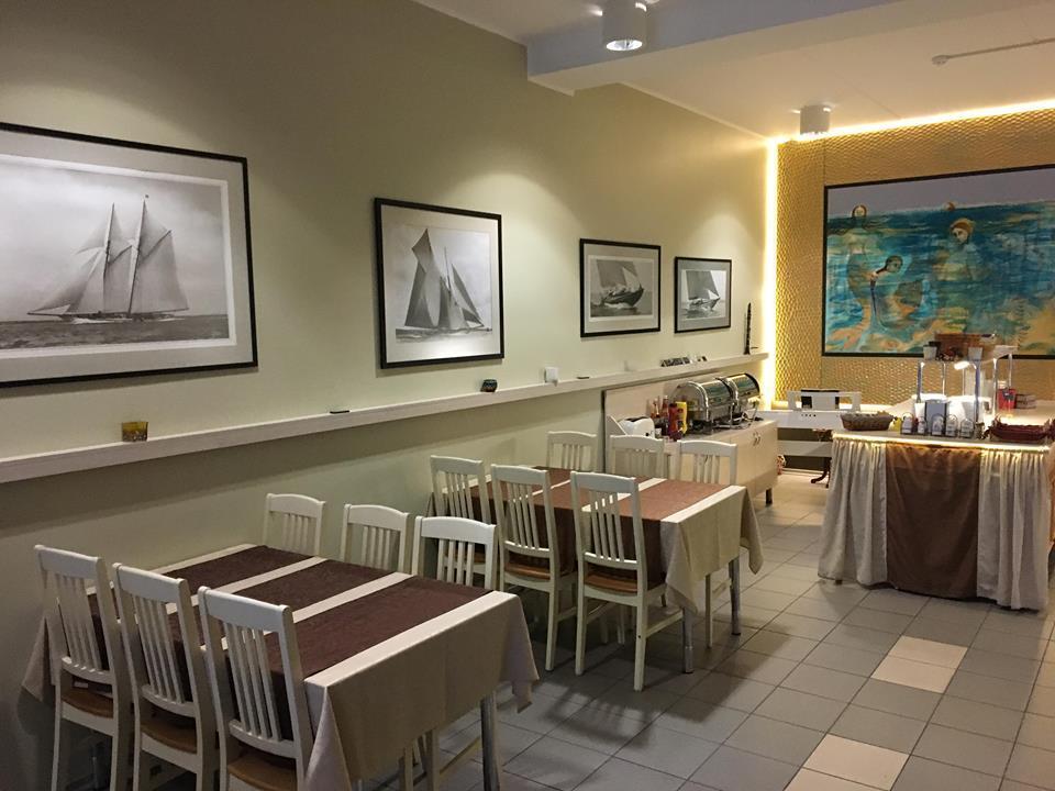 Carolina Hotel Parnu Bagian luar foto